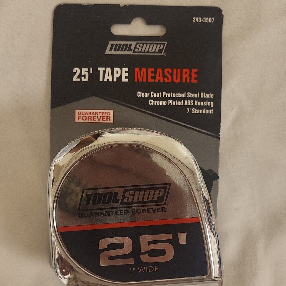 Tool Shop 25' Tape Measure tape new with tags